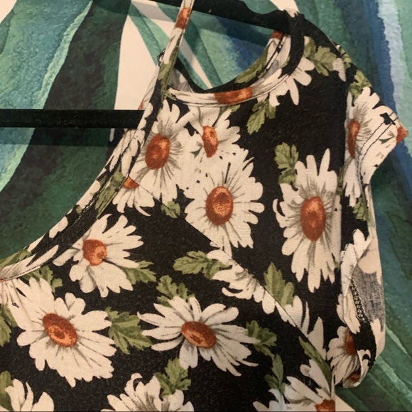 sunflower top - Picture 2 of 4